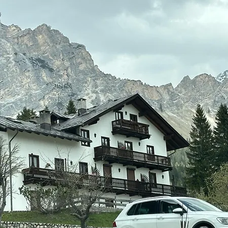 Apartment Casa Blue In Cortina D Ampezzo